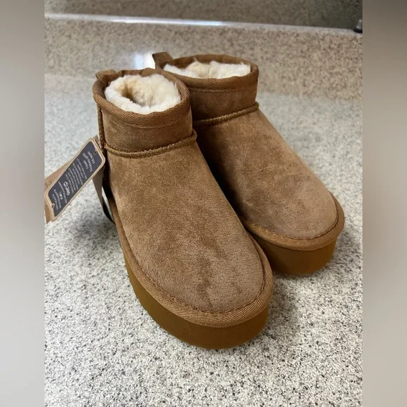 LAMO Cozy Brown Kids Shoes - Picture 2 of 7